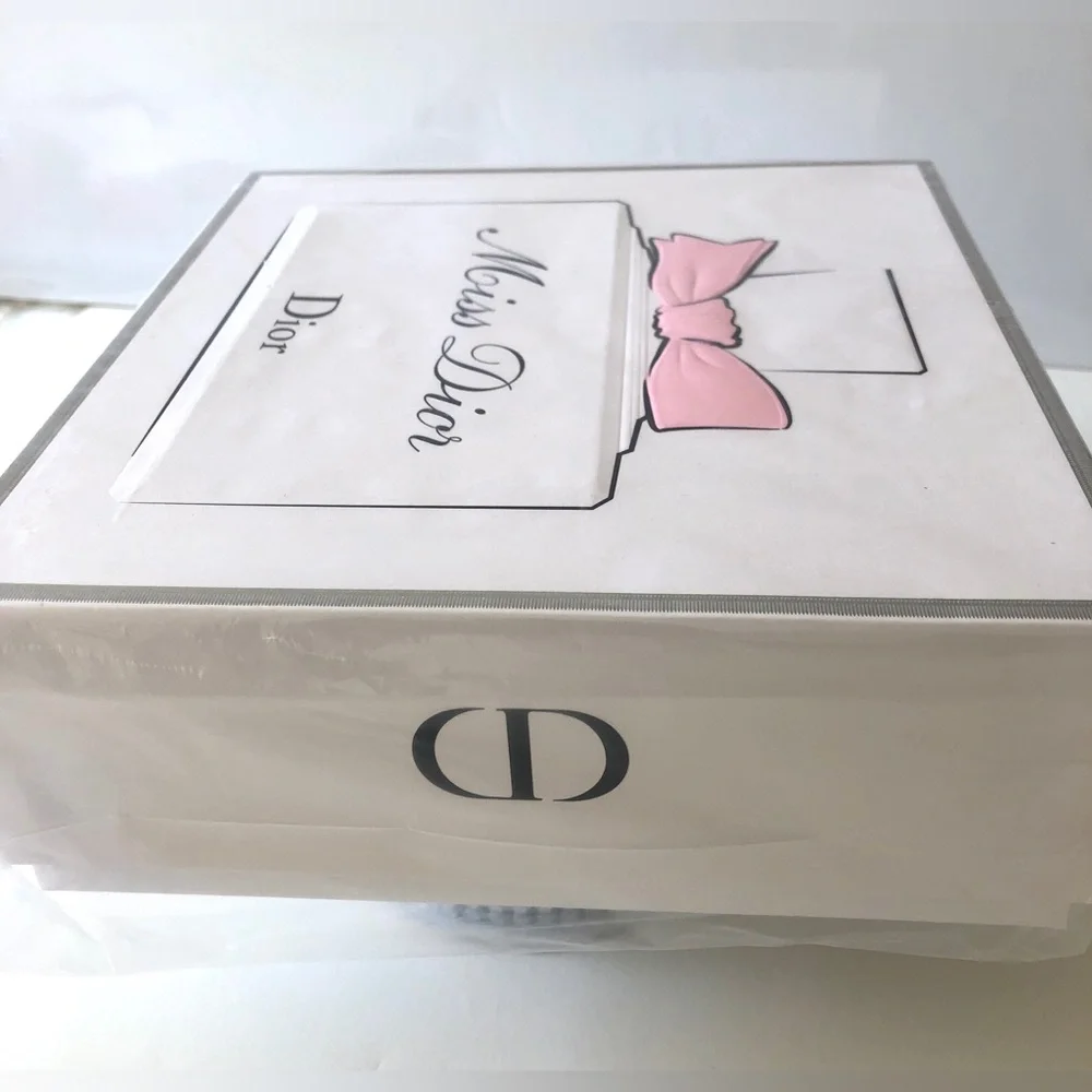 Miss Dior Gift Box - Picture 3 of 4